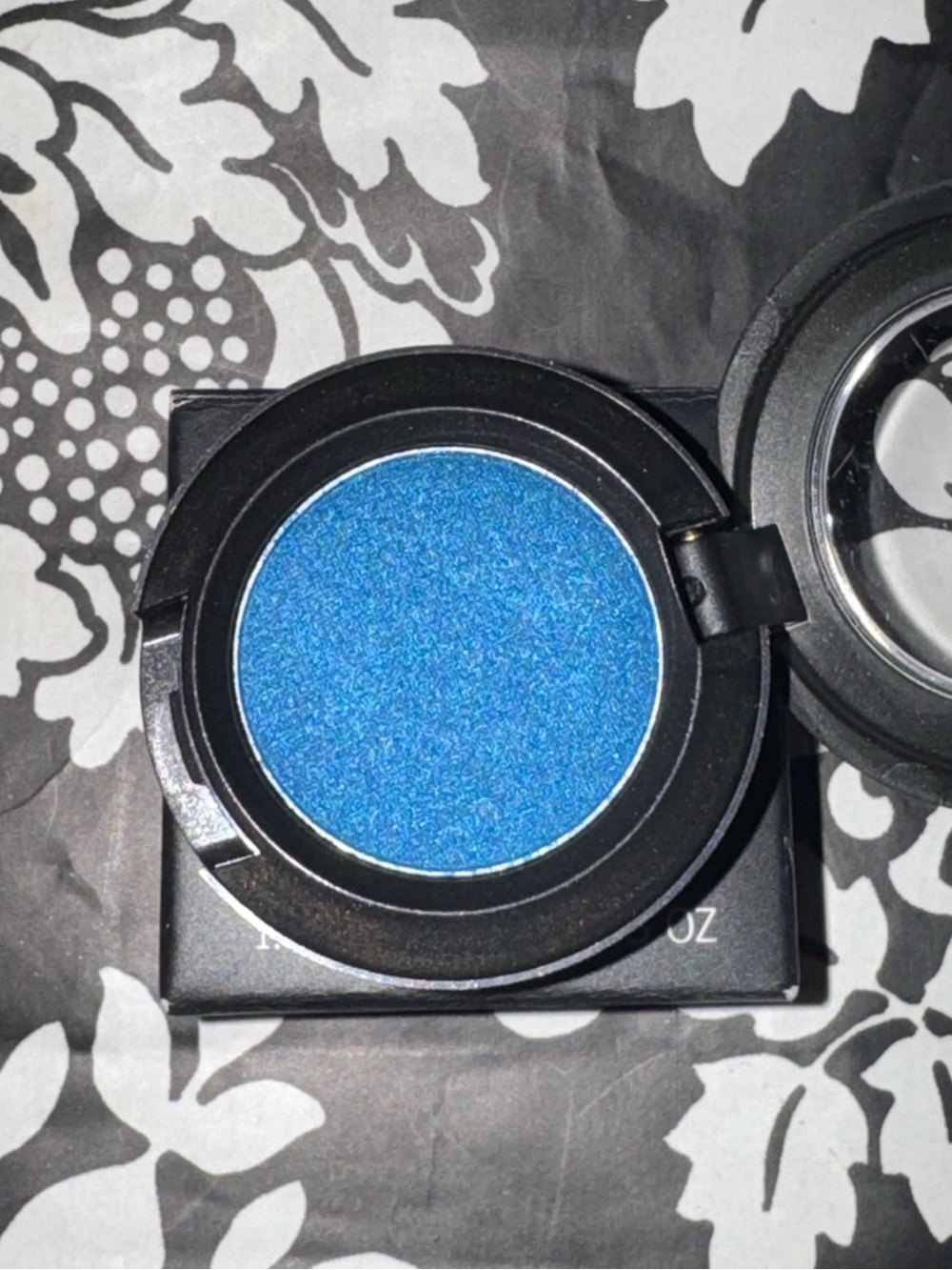MAC  Freshwater Eyeshadow